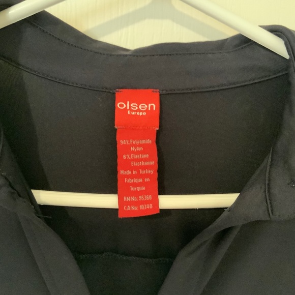 🍁Olsen -Ladies Dark Navy Blue Polyester Blouse. - Picture 1 of 3